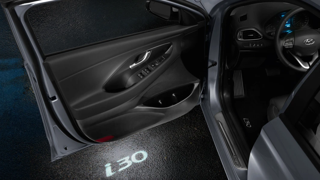 i30 Kombi LED Türprojektoren i30 Logo