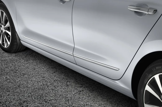 i30 Kombi Seitenschutzleiste